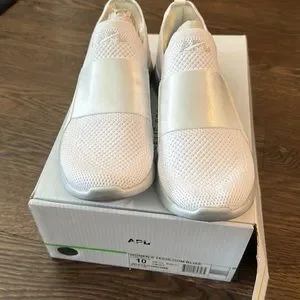 APL techloom bliss sz 13 chrome and white APL | Shoes | Apl Techloom Bliss Sz Chrome And White | Poshmark main image 3